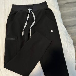 Figs Yola skinny Scrub pants 2.0